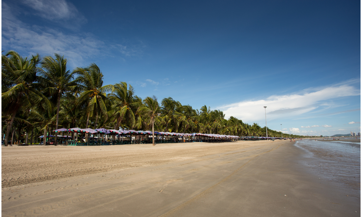 Bangsaen Beach – A classic beach near Bangkok